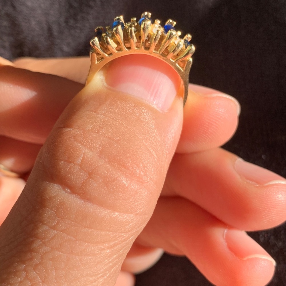 14k Sapphire and Diamond ring - Picture 11 of 16
